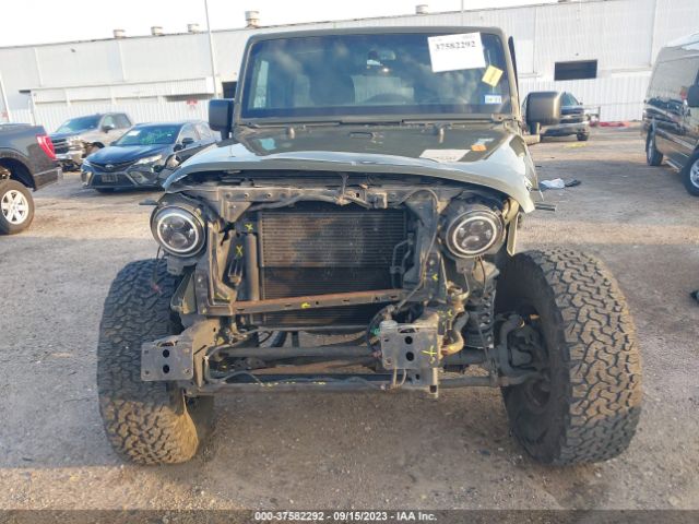 1C4HJWDG4GL108964 Jeep Wrangler Unlimited Sport