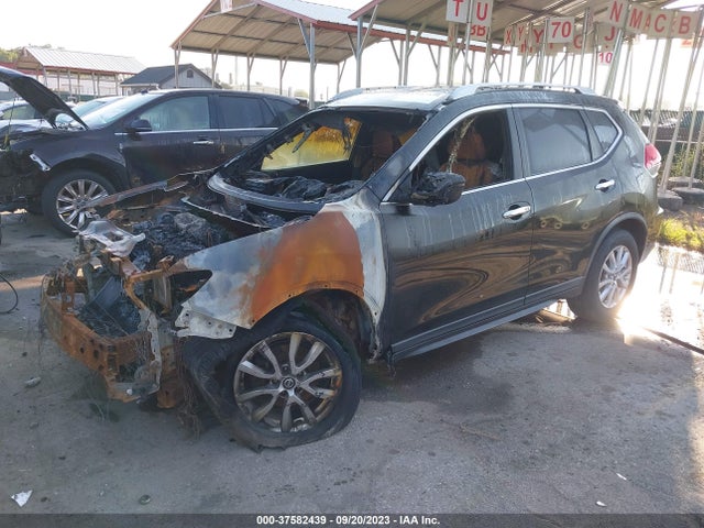 Nissan ROGUE SV 2017 KNMAT2MV0HP593245 Image 2