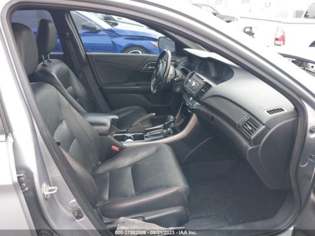 1HGCR2F13HA065768 Honda Accord Sedan Sport Se