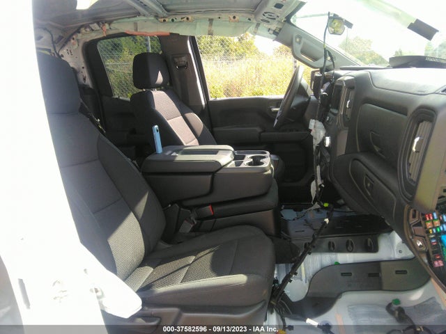 GMC Sierra 1500 Pro 2023 1GTRUAEKXPZ240321 Image 5