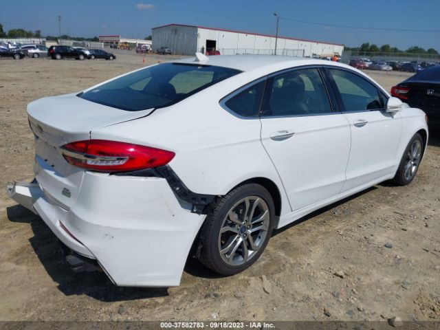 3FA6P0CD5KR193467 Ford FUSION SEL