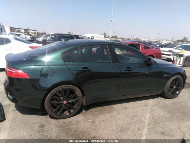 SAJAE4BV7HA970831 Jaguar Xe 35t Prestige
