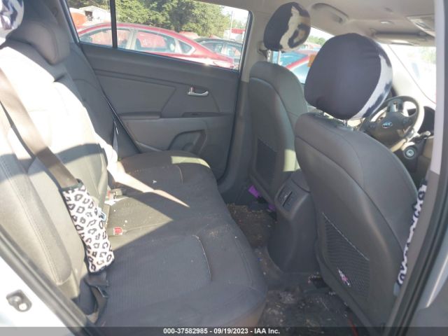 KNDPB3AC2G7810038 KIA Sportage Lx