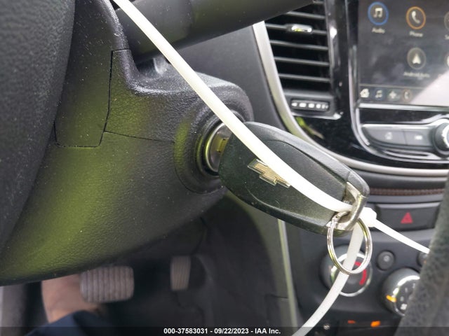 Chevrolet TRAX LS 2019 3GNCJKSB9KL306261 Image 11