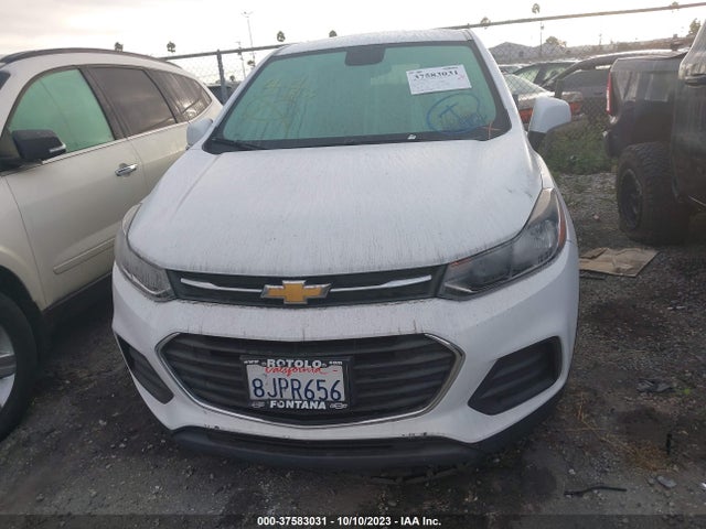 Chevrolet TRAX LS 2019 3GNCJKSB9KL306261 Image 12