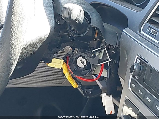 2016 HYUNDAI SONATA 2.4L SE VIN: 5NPE24AF2GH302543