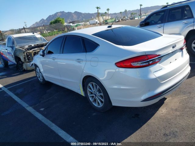 3FA6P0H73HR110517 Ford FUSION SE