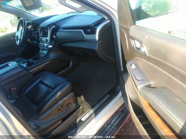 Chevrolet Suburban Lt 2020 1GNSKHKC0LR113544 Image 5
