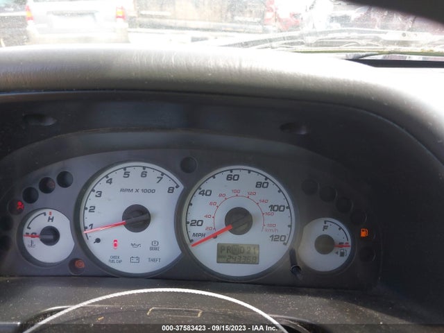 2004 FORD ESCAPE XLT VIN: 1FMCU93134KA44672