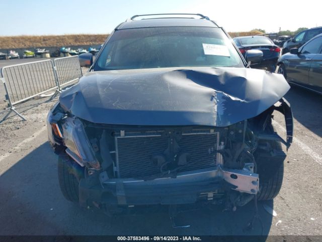 5N1DR2MM6JC679011 Nissan Pathfinder Platinum