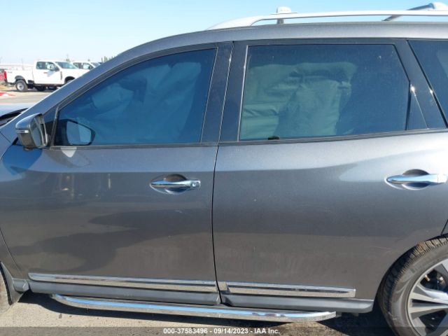 5N1DR2MM6JC679011 Nissan Pathfinder Platinum