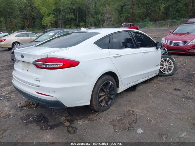 3FA6P0LUXKR263934 Ford Fusion Hybrid Se