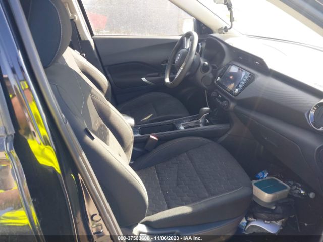 3N1CP5CVXML526760 Nissan KICKS SV