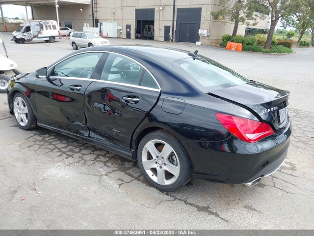 Mercedes-Benz CLA 250 2016 WDDSJ4EB3GN362009 Image 3