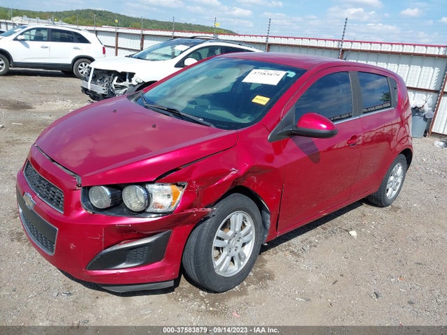 Chevrolet SONIC LT 2014 1G1JC6SH6E4117110 Image 2