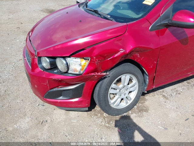 Chevrolet SONIC LT 2014 1G1JC6SH6E4117110 Image 6
