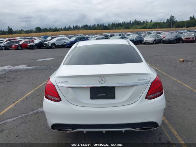 55SWF4KB0JU255098 Mercedes-Benz C-class C 300