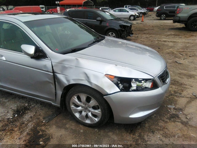 2010 HONDA ACCORD SDN EX-L VIN: 1HGCP2F81AA079774