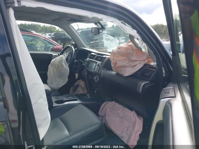 Toyota 4RUNNER SR5 2014 JTEBU5JRXE5198762 Image 5
