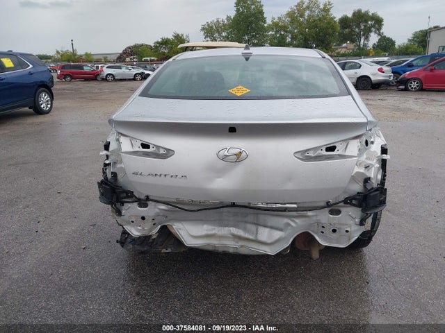 2019 HYUNDAI ELANTRA SEL VIN: 5NPD84LFXKH415821