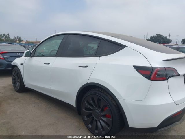 7SAYGDEF0PF871482 Tesla Model Y Performance