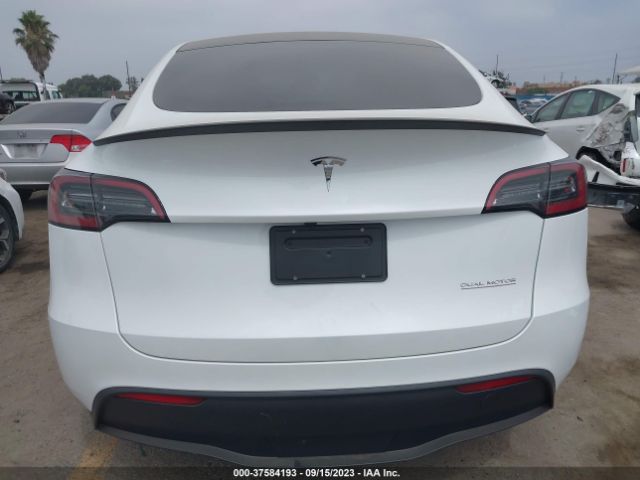 7SAYGDEF0PF871482 Tesla Model Y Performance