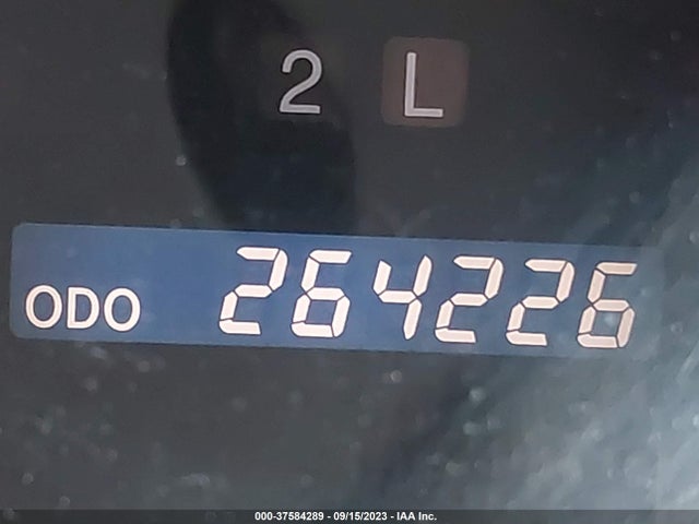 2003 LEXUS ES 300 VIN: JTHBF30G836000026