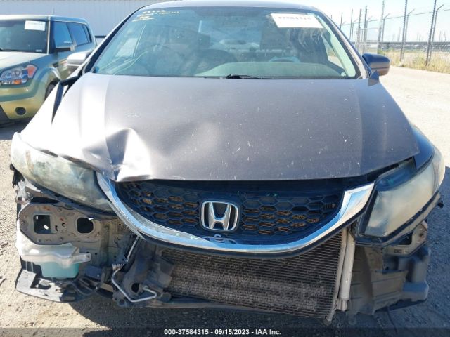 19XFB2F50EE049104 Honda Civic Sedan Lx