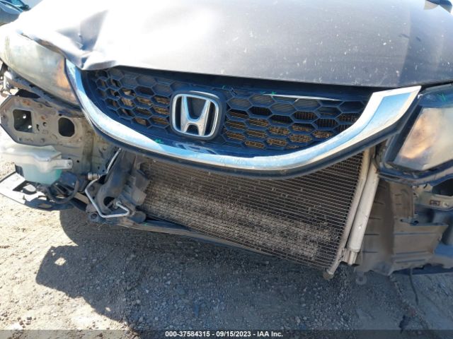 19XFB2F50EE049104 Honda Civic Sedan Lx