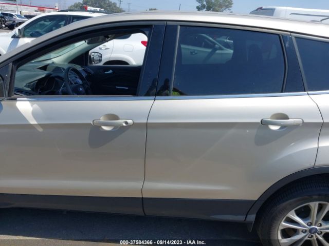 1FMCU0GD1HUE91673 Ford ESCAPE SE