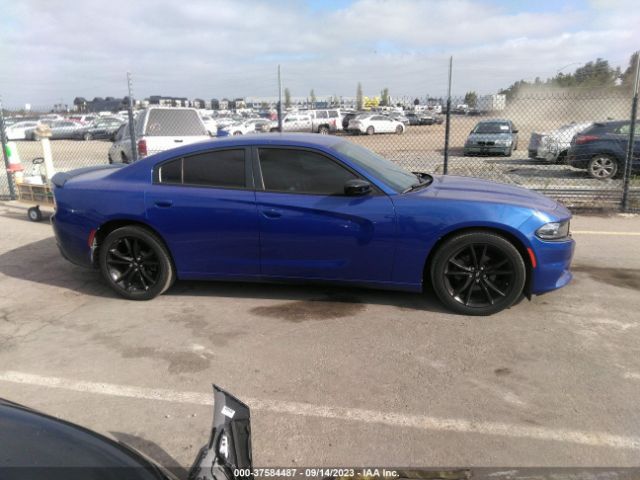 2C3CDXHG0JH188015 Dodge Charger Sxt Plus
