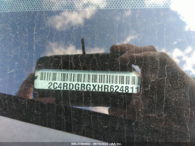 2C4RDGBGXHR624811 Dodge Grand Caravan Se