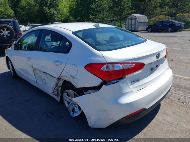 KNAFX4A64F5377472 KIA FORTE LX