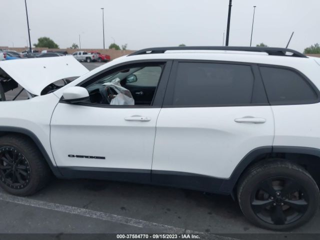 1C4PJLLX9KD353550 Jeep Cherokee Altitude