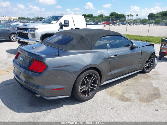Ford Mustang Ecoboost 2018 1FATP8UH9J5132983 Image 4