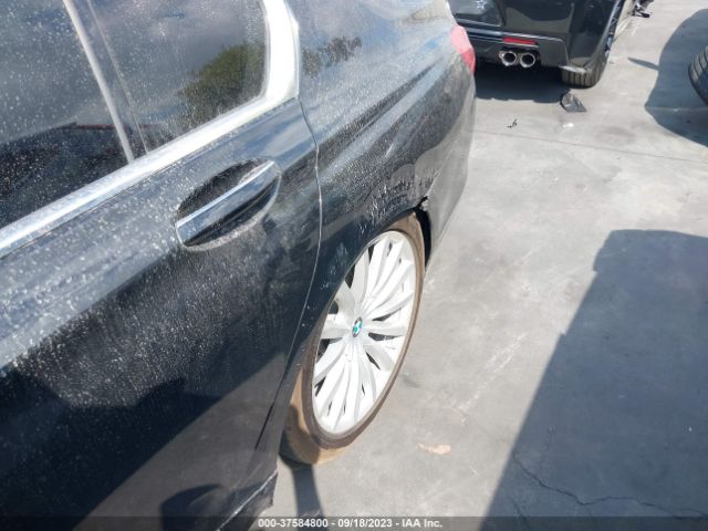 WBA7E2C50GG547688 BMW 7 Series 740i