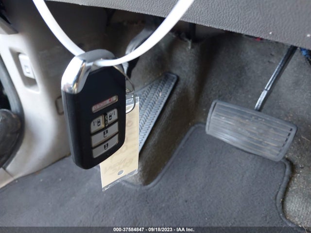 Honda ODYSSEY SE 2017 5FNRL5H38HB016440 Image 11