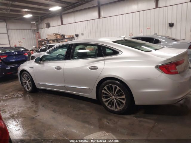 1G4ZP5SS8HU134964 Buick Lacrosse Essence