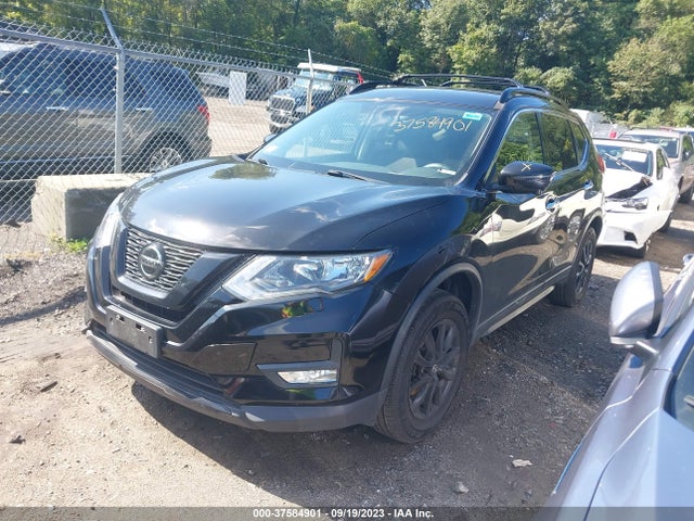 Nissan ROGUE SV 2018 5N1AT2MV5JC804562 Image 2