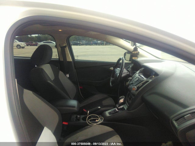 2014 FORD FOCUS SE VIN: 1FADP3F29EL244118