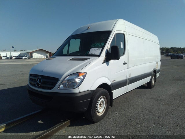 2011 MERCEDES-BENZ SPRINTER CARGO VANS VIN: WD3PE8CB6B5579426