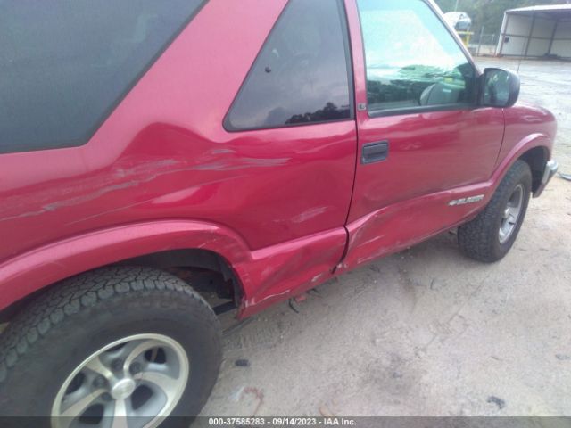 2000 CHEVROLET BLAZER 1GNCS18W0YK108390 Photo 5