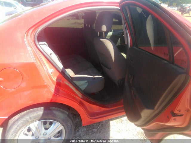 Chevrolet Sonic Ls Auto 2016 1G1JA5SH4G4138976 Image 8