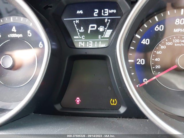 2014 HYUNDAI ELANTRA SE VIN: 5NPDH4AE5EH543897