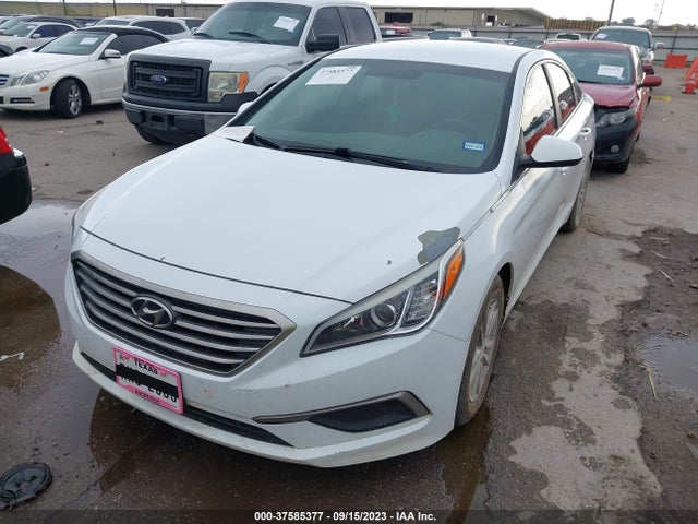 Hyundai SONATA SE 2017 5NPE24AF8HH457325 Image 2