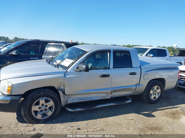 2005 DODGE DAKOTA SLT VIN: 1D7HE48N85S267111
