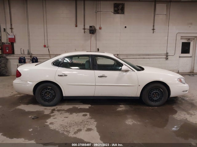 2007 BUICK LACROSSE CX VIN: 2G4WC552X71175522