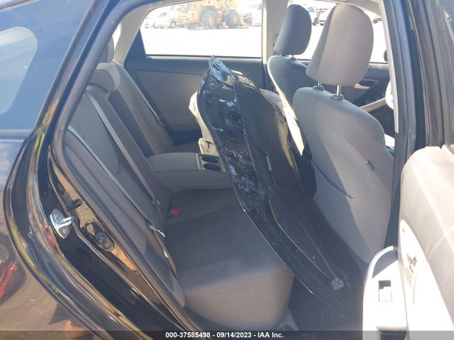 Toyota Prius Two 2014 JTDKN3DU3E0368706 Image 8