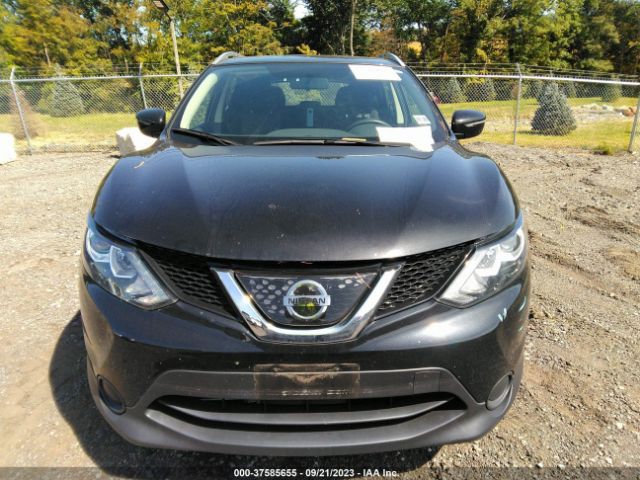 JN1BJ1CR0JW265721 Nissan Rogue Sport Sv
