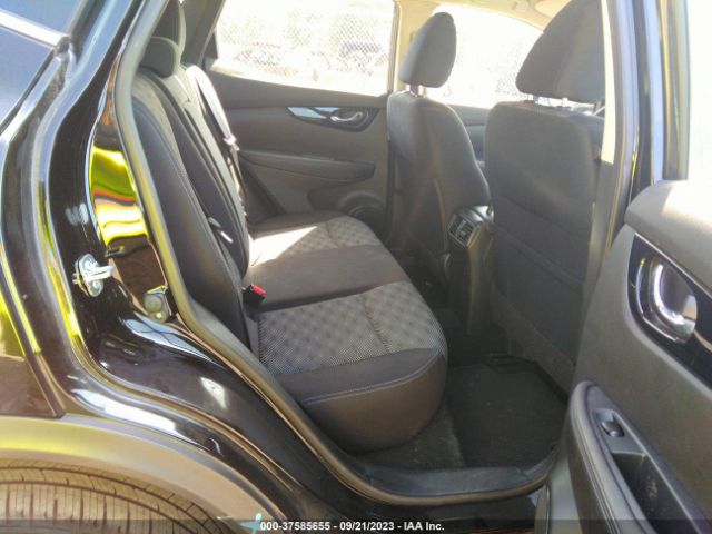 JN1BJ1CR0JW265721 Nissan Rogue Sport Sv